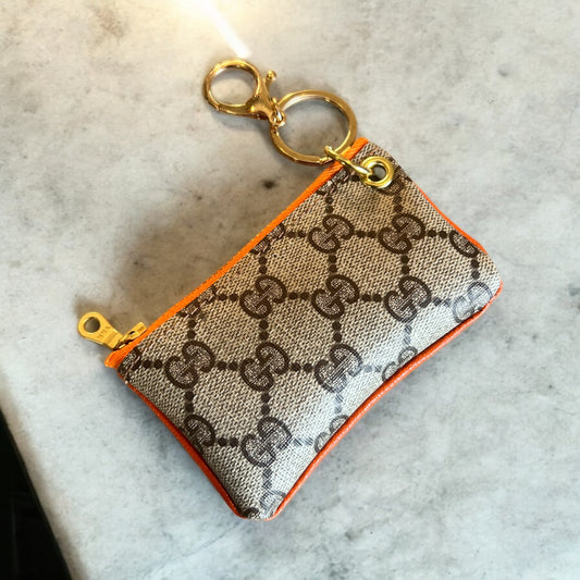 Keychain pouch