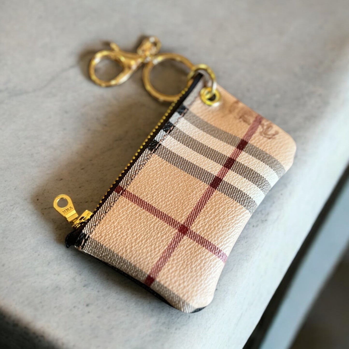 Keychain pouch