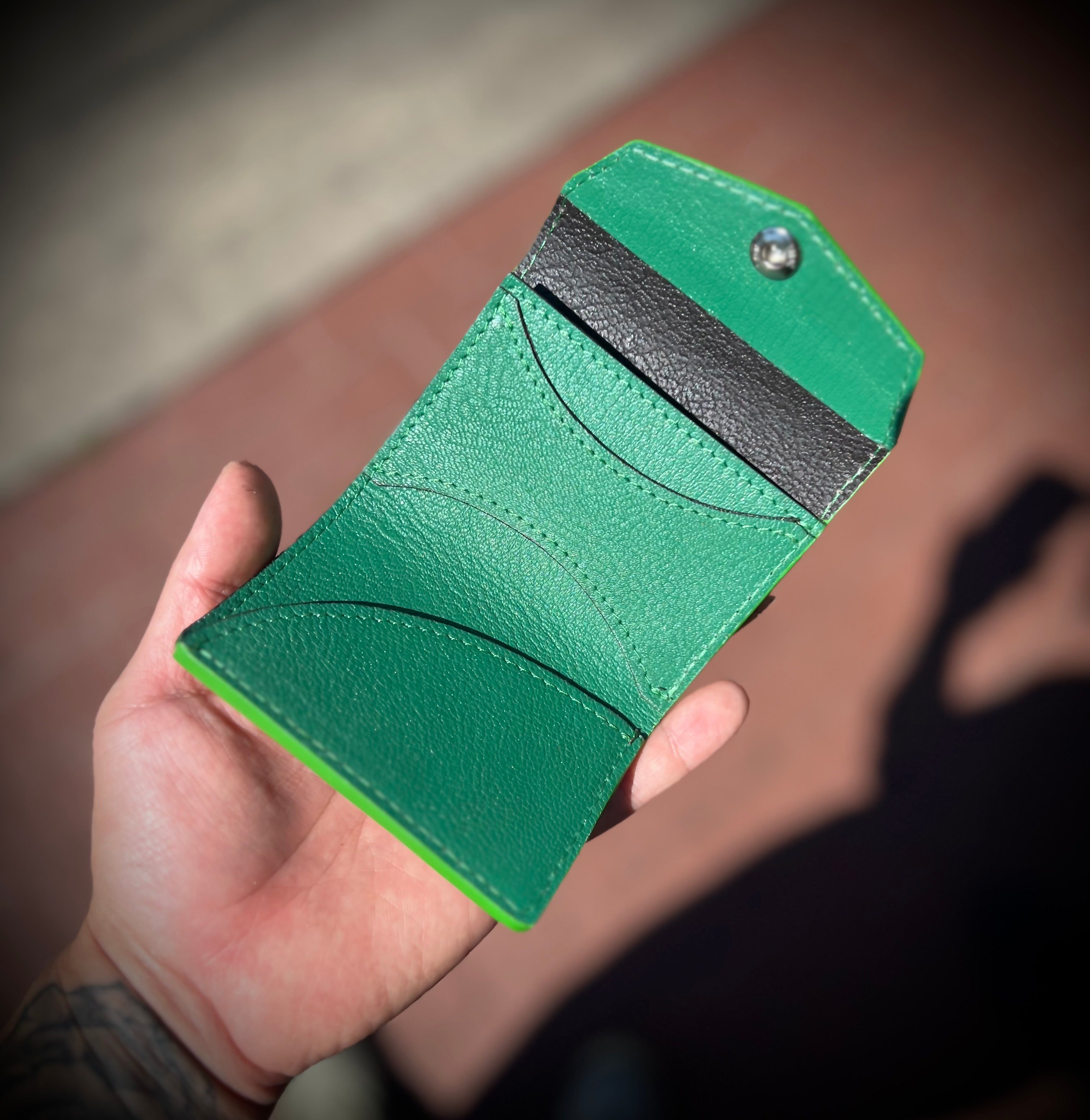 Zack Wallet – New Wave Artisans