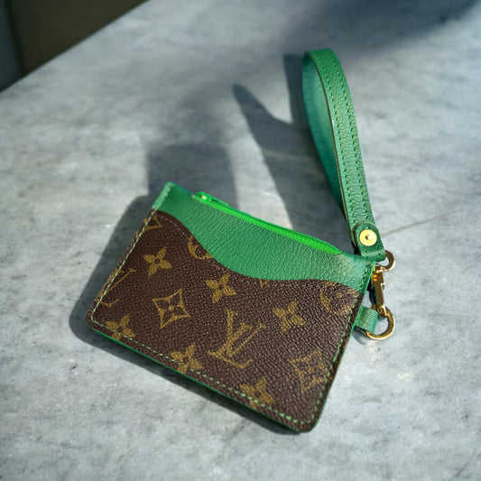 Green Wristlet Wallet